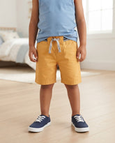 Boys shorts baby toss..