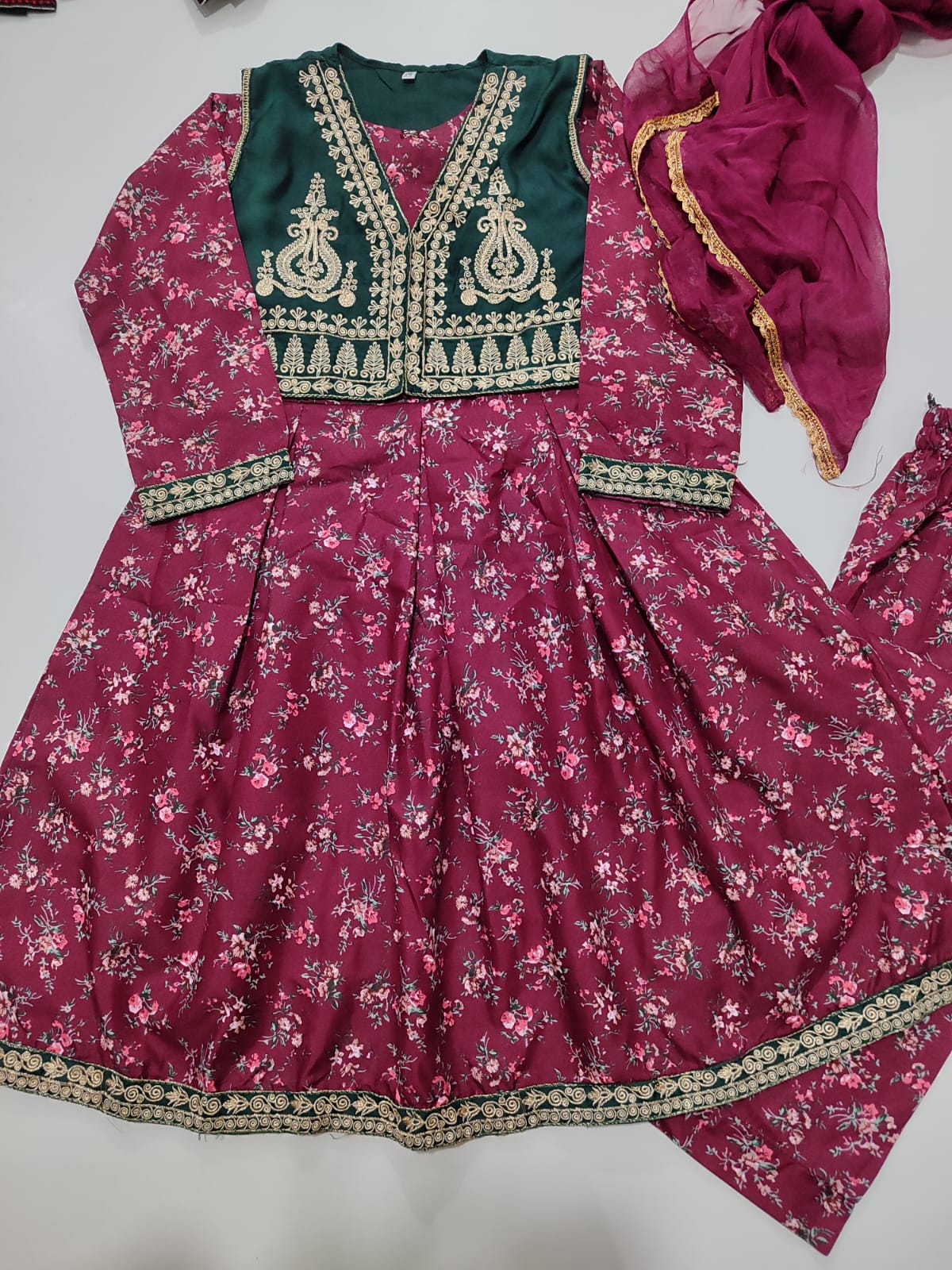 Tand Taani Dress
