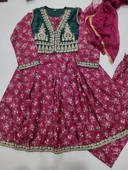 Tand Taani Dress