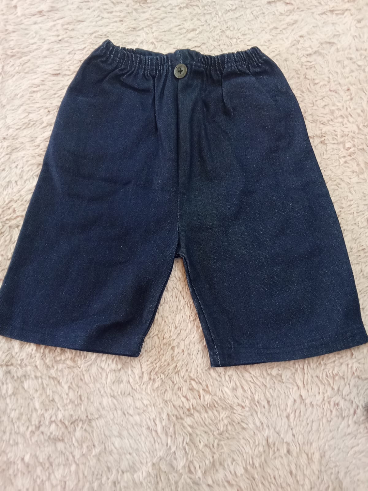 4-5yrs unisex denim short..
