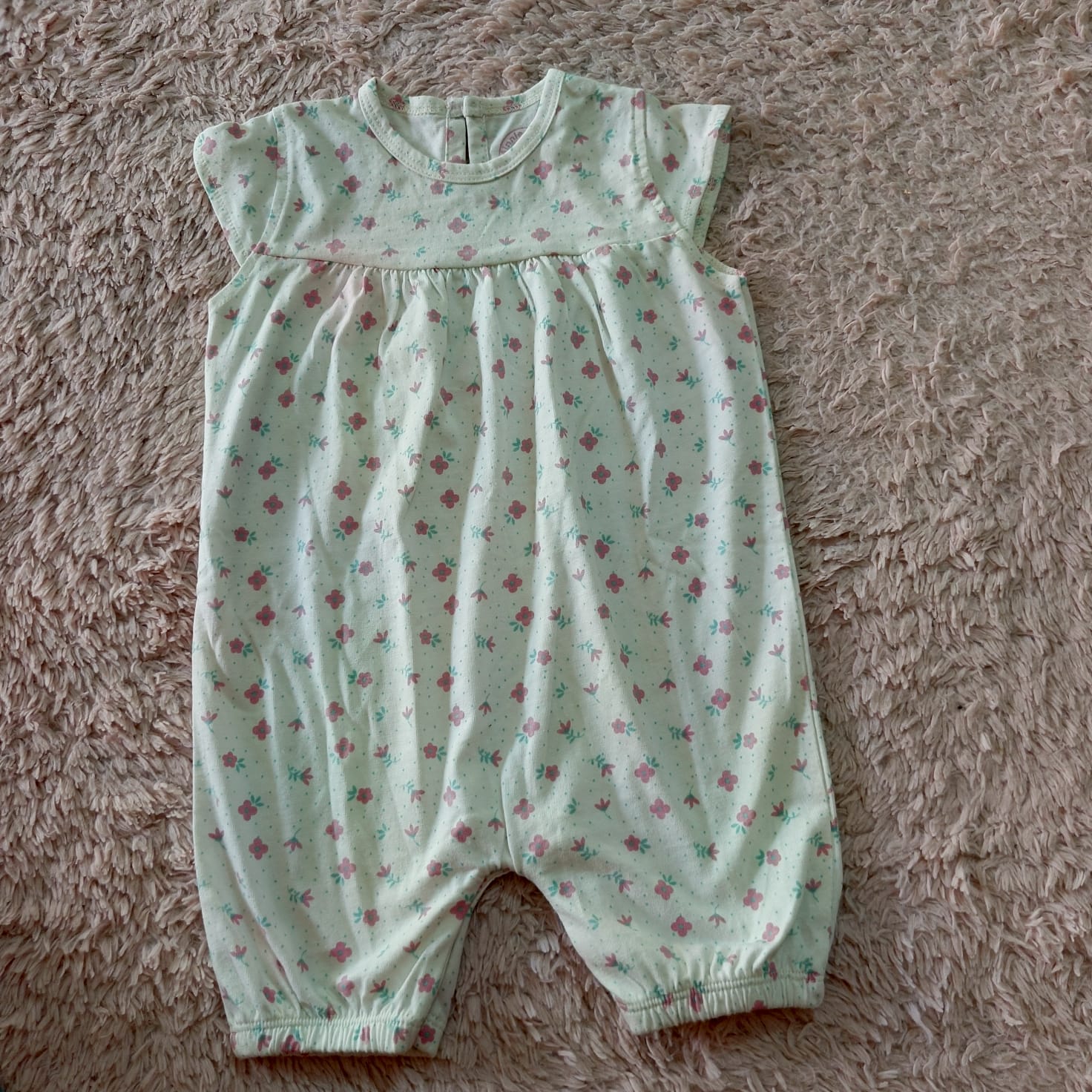 Minnie minors baby romper (9to12m)