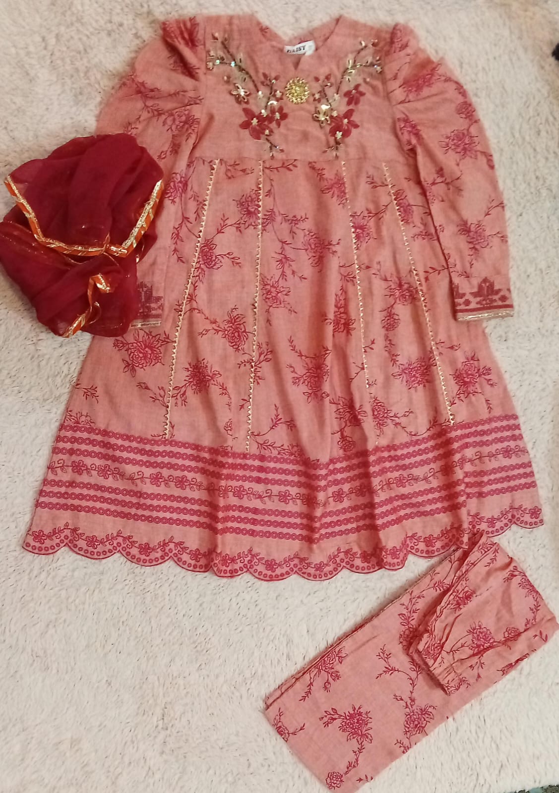 Daisy - Frock 3piece (price)