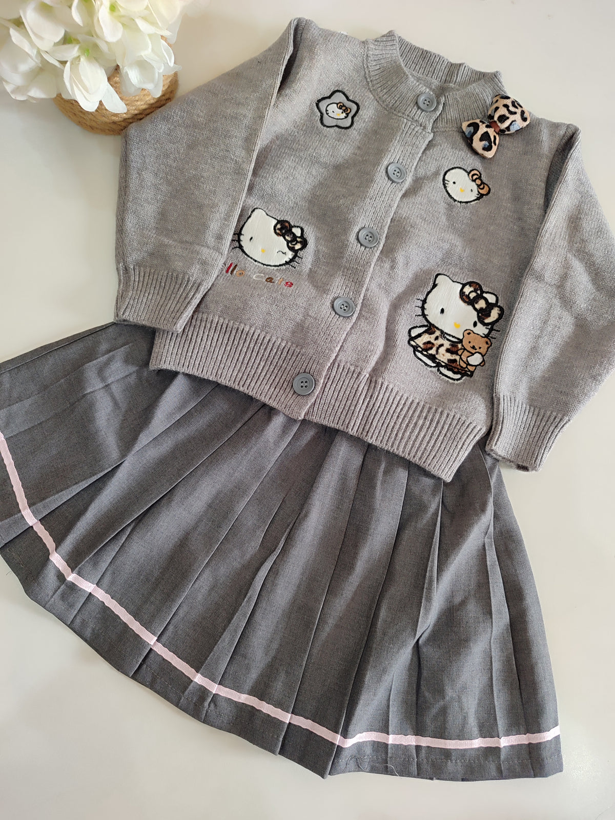 Girls Imported skirt pair