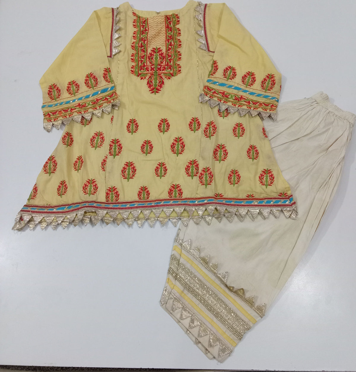 Charizma Girls dress