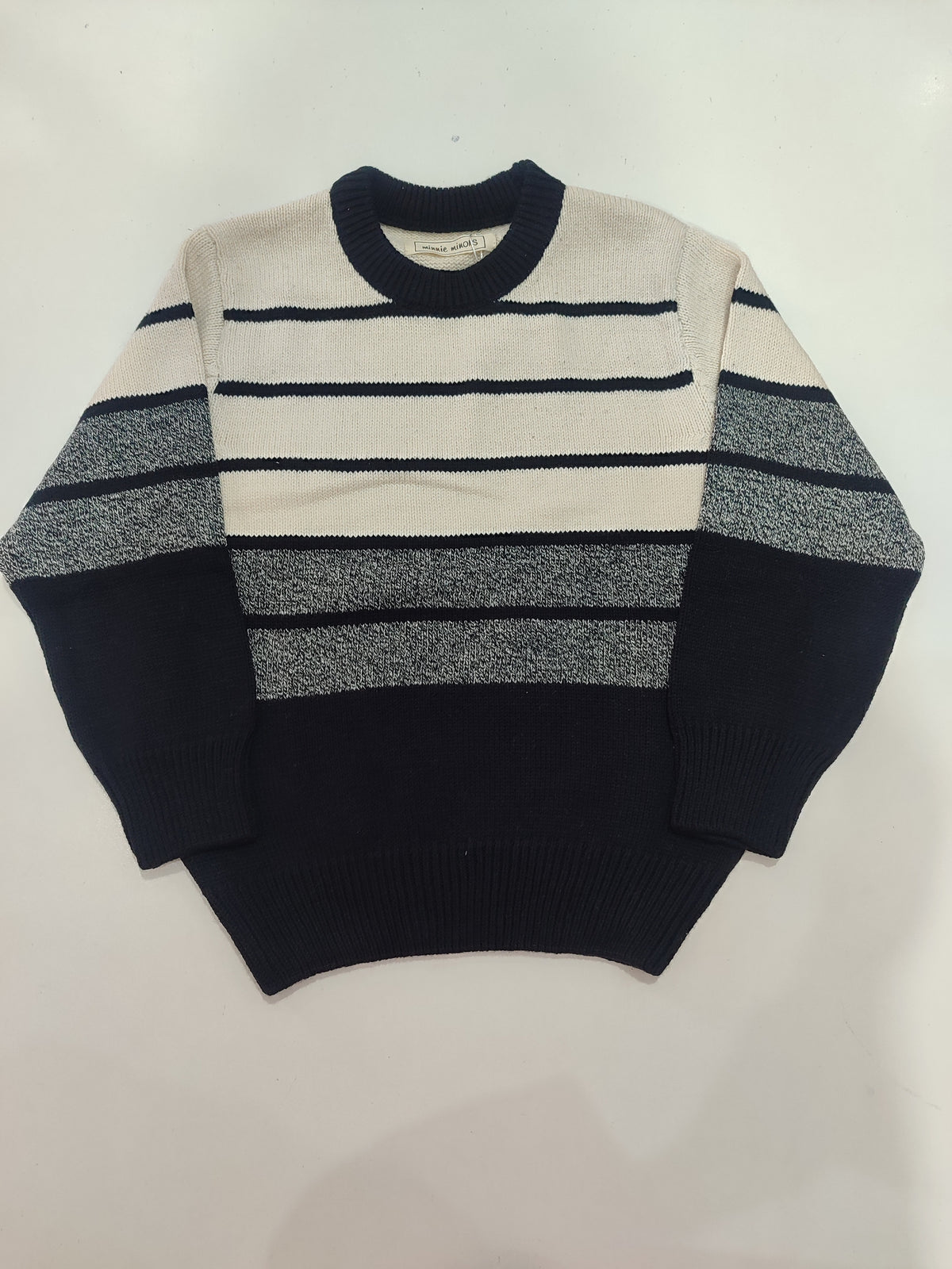 Boys sweater(Minnie minors)