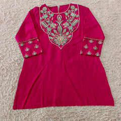 Well look girl kurti