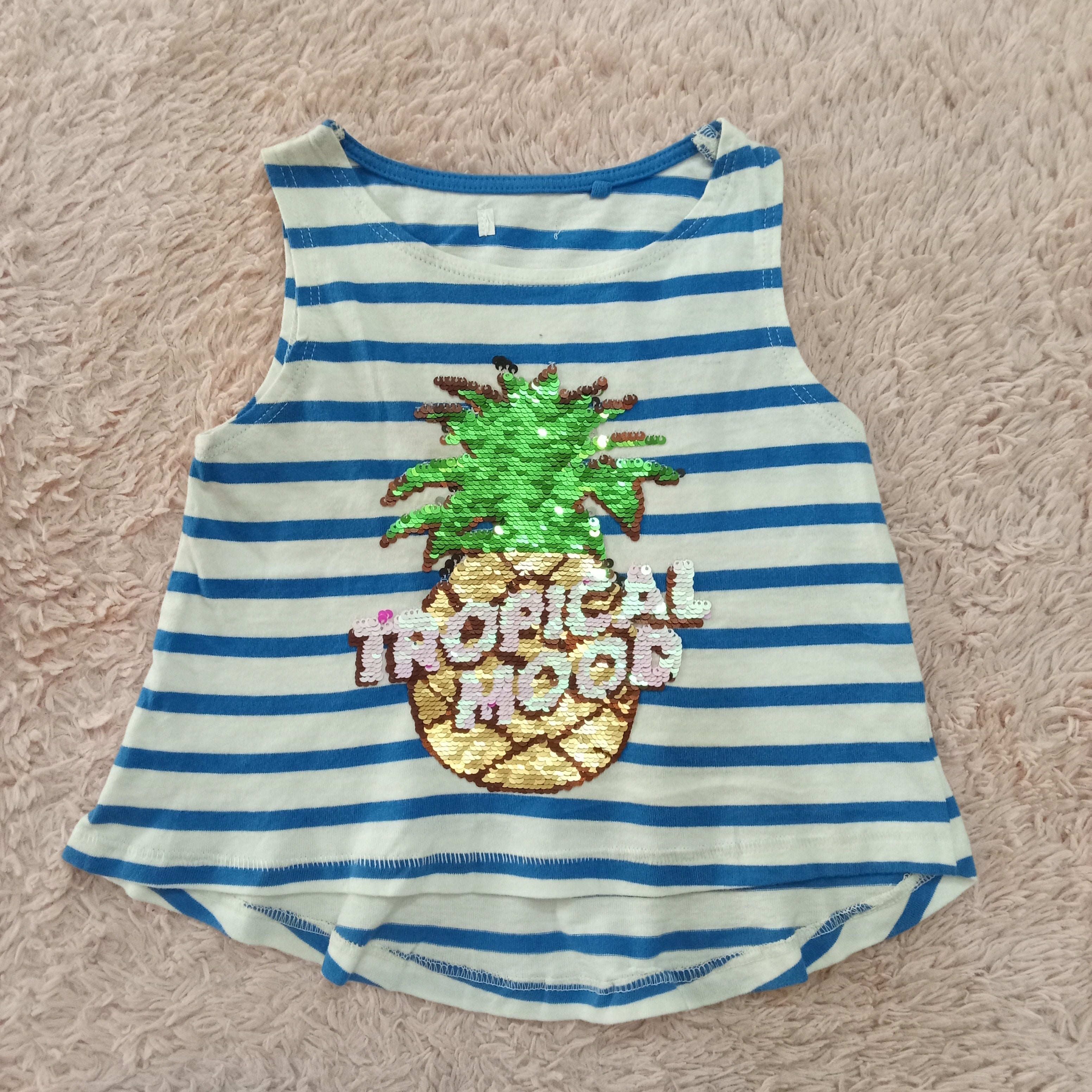 Girls shirt (9-12)
