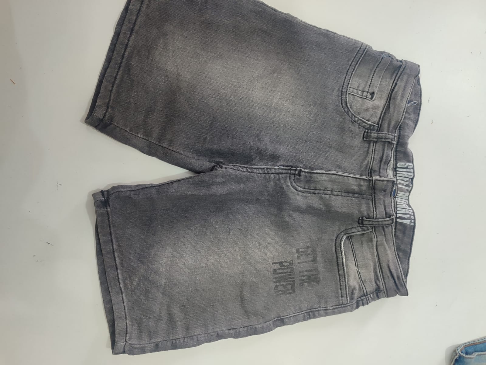 Boys short