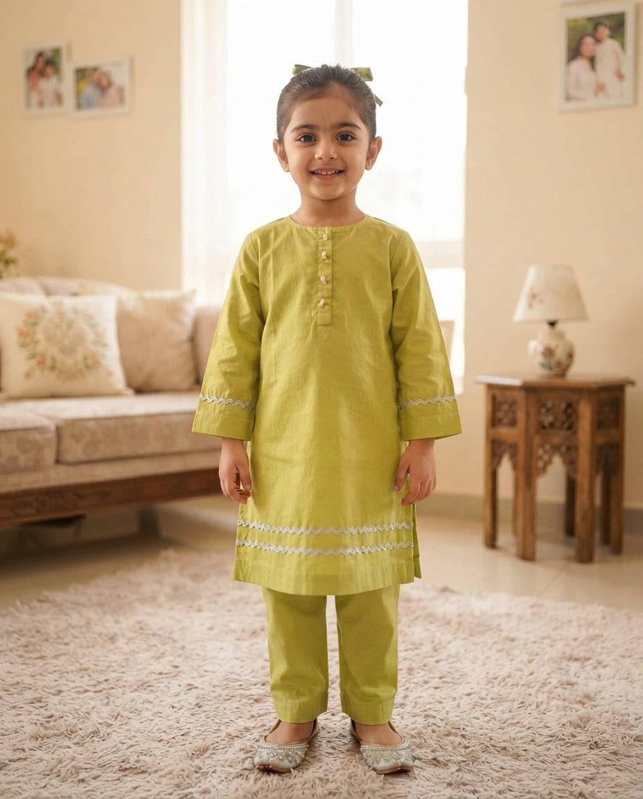 Girls dress(5-6 yrs)