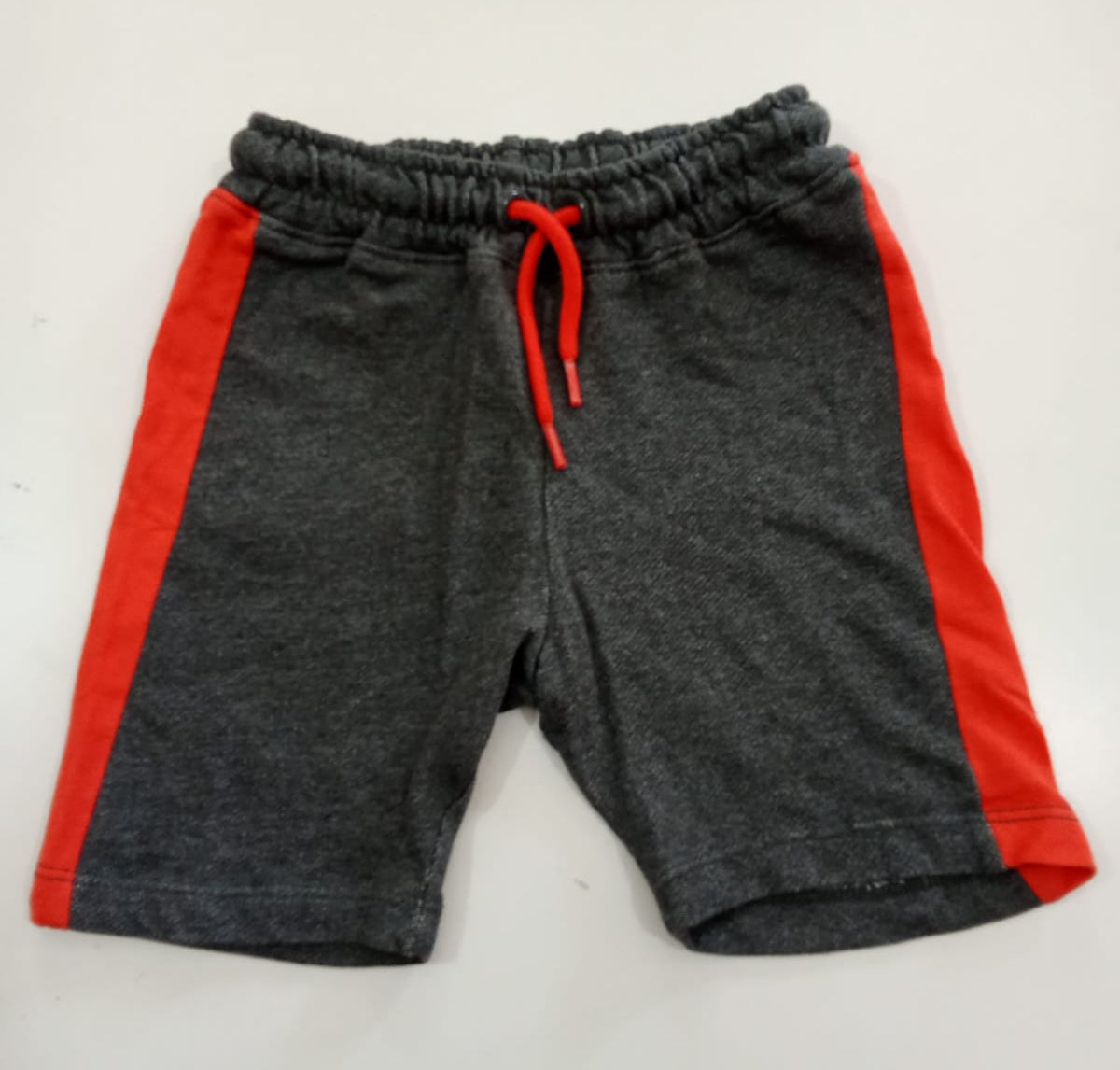4-5yrs pepperland boys short..