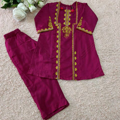 Pepper land girl dress