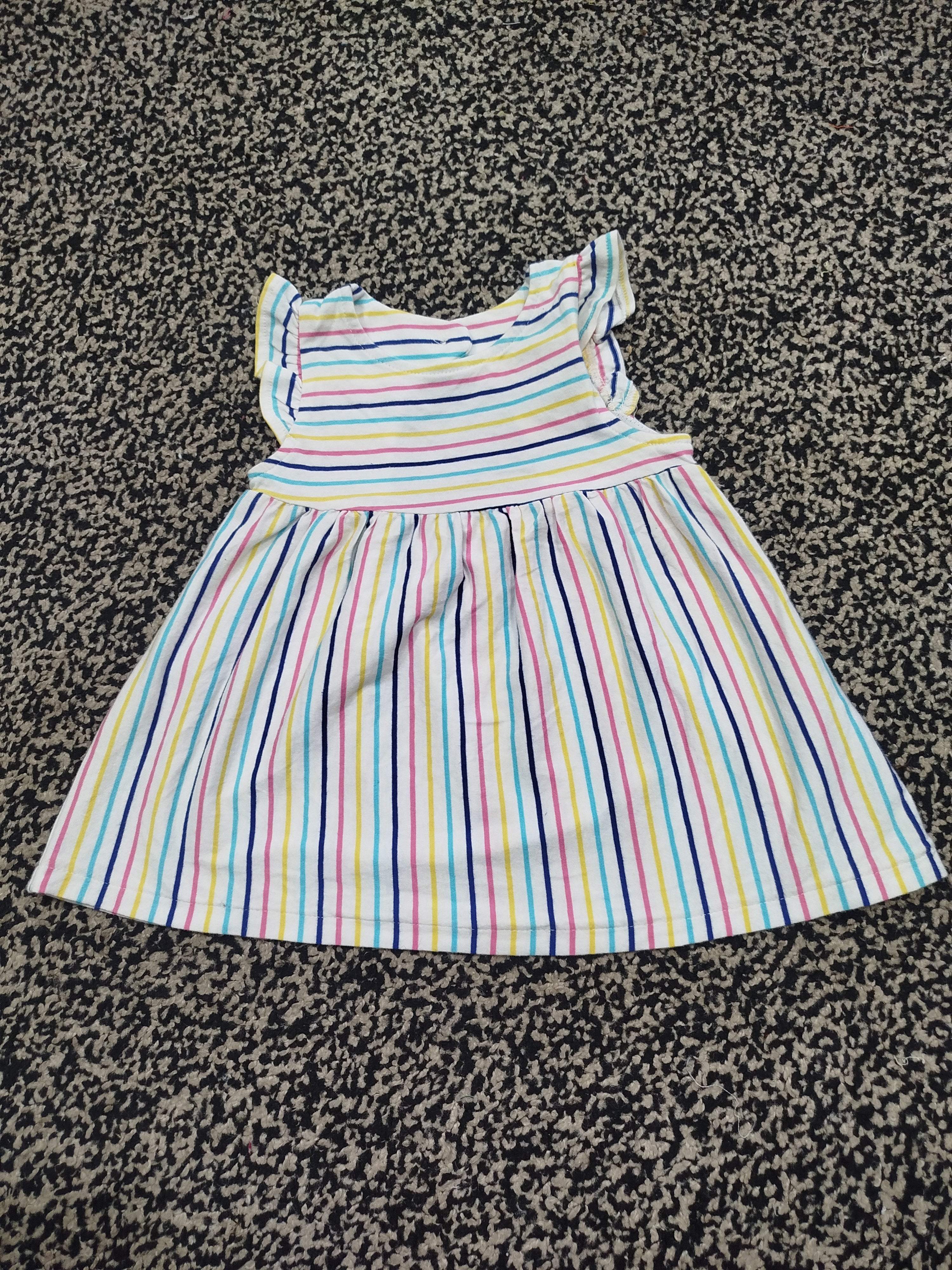 Girls top (6-12 months)