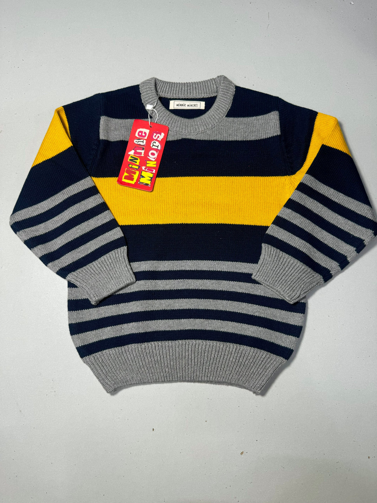 Boys sweater (Minnie minors)
