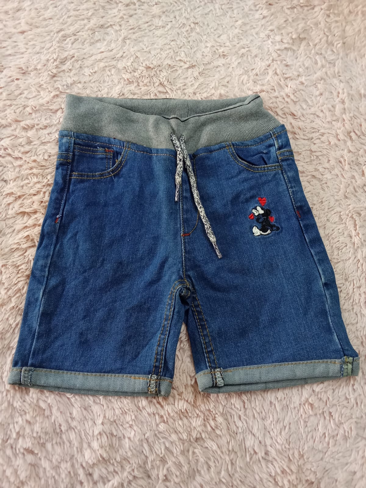 4-5yrs girls denim short..
