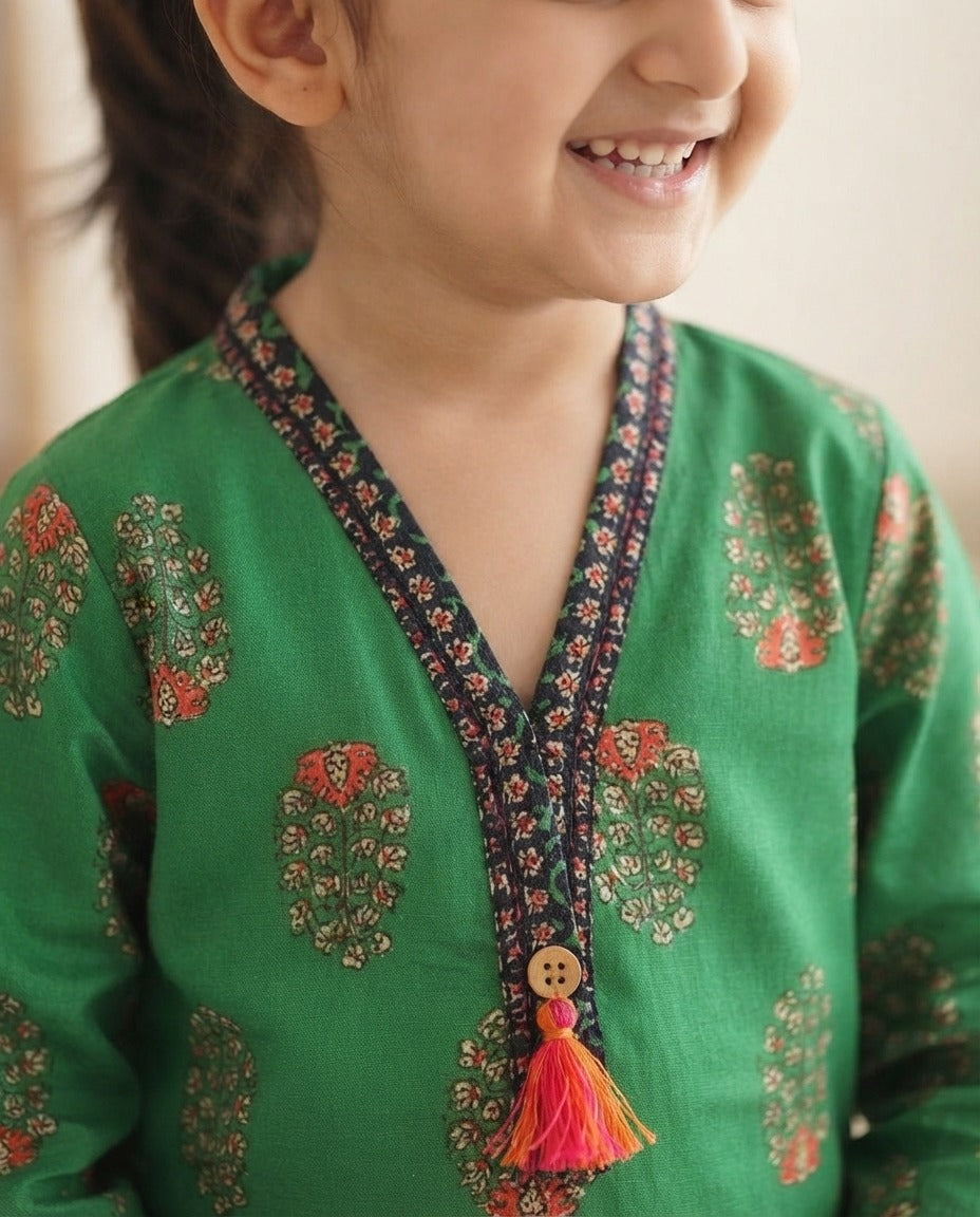 Beechtree girls dress green