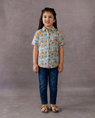 Girls Shirt with jeans