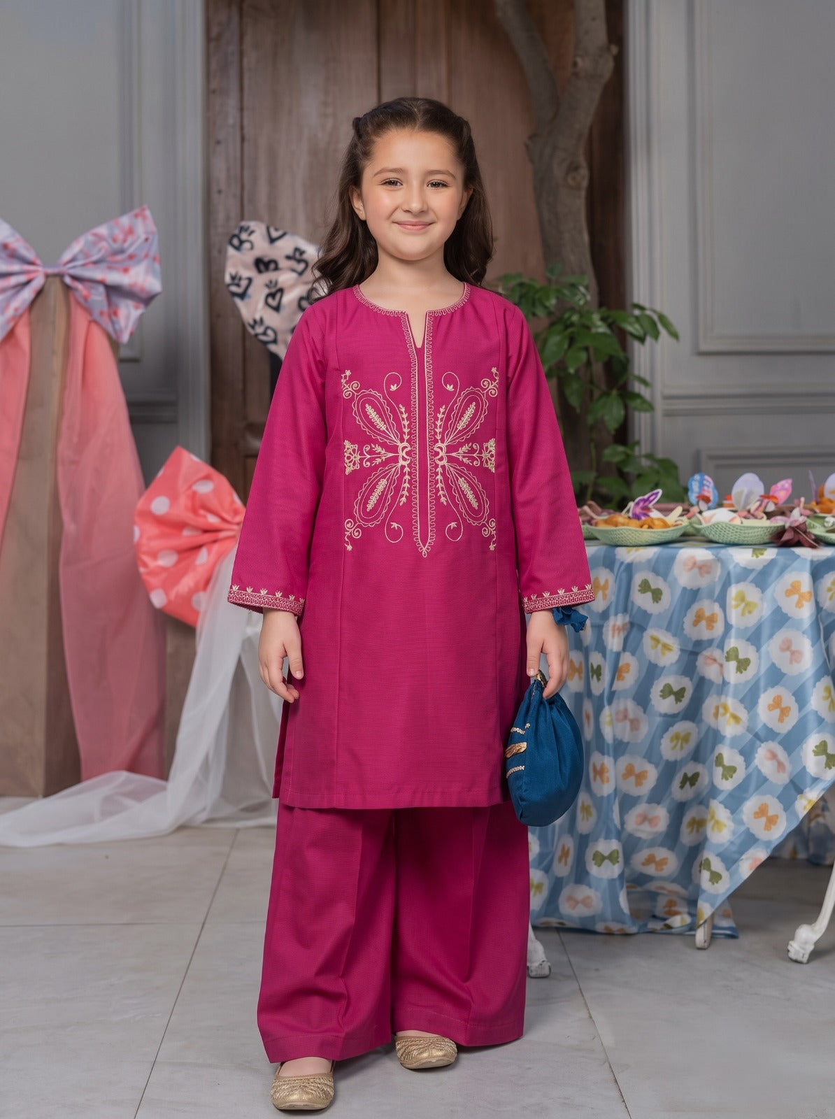 Girls dress