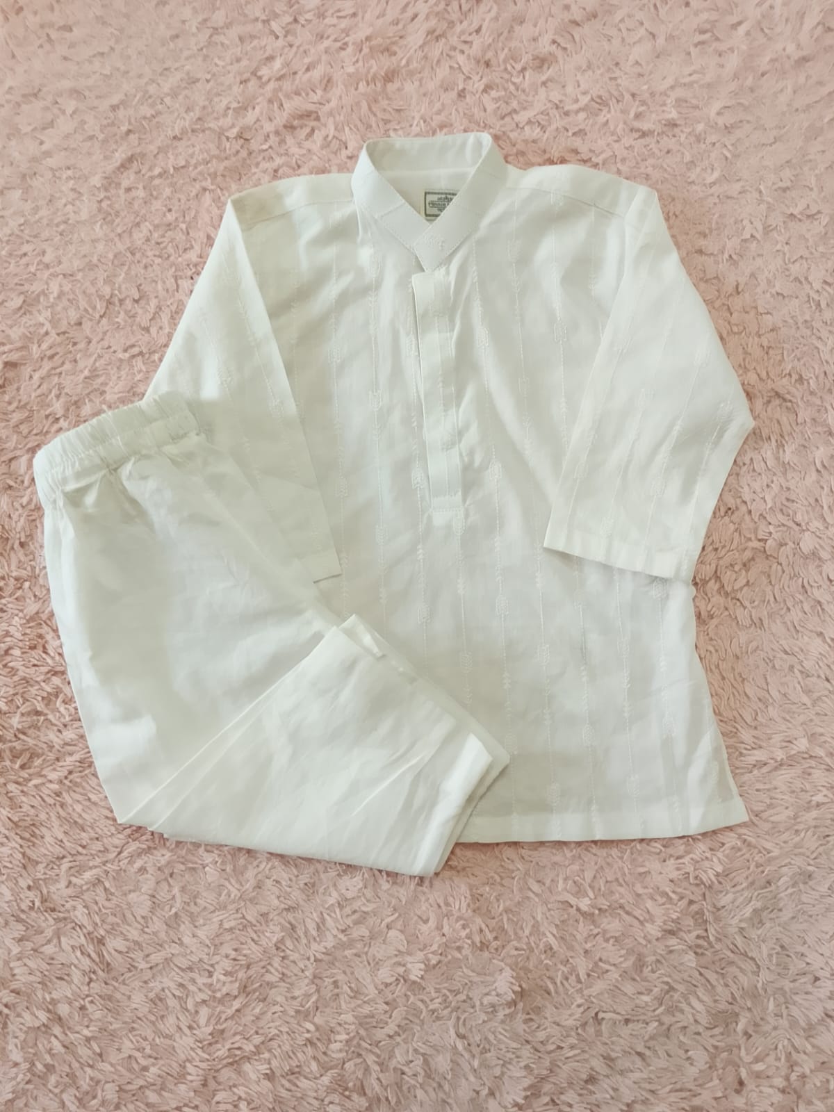 Boy kurta shalwar 9to12m.   Minnie minors