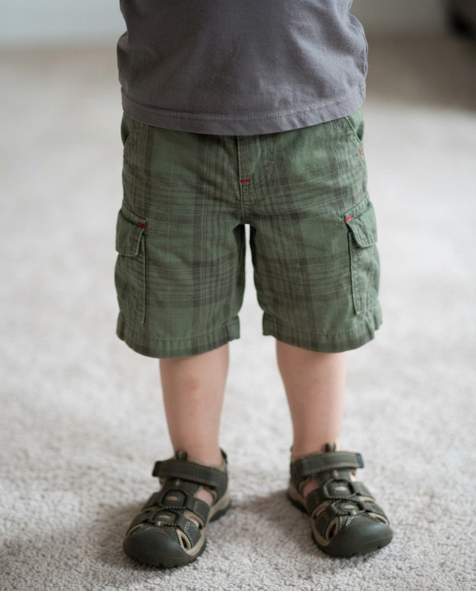 Outfitters 4-5yrs boys short